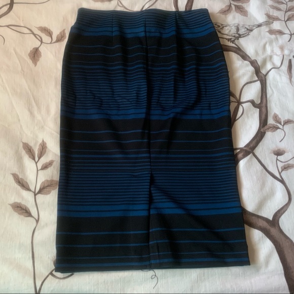 George Pencil Skirt - Picture 3 of 4